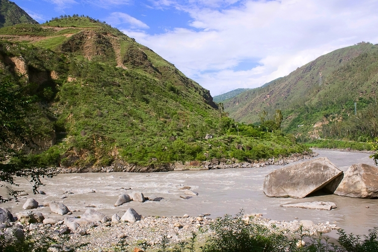 sutlej-river-pakistan